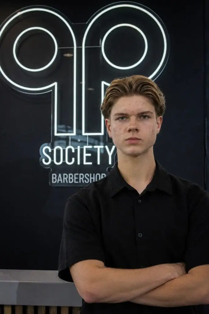 Jim, barber bij QP Society