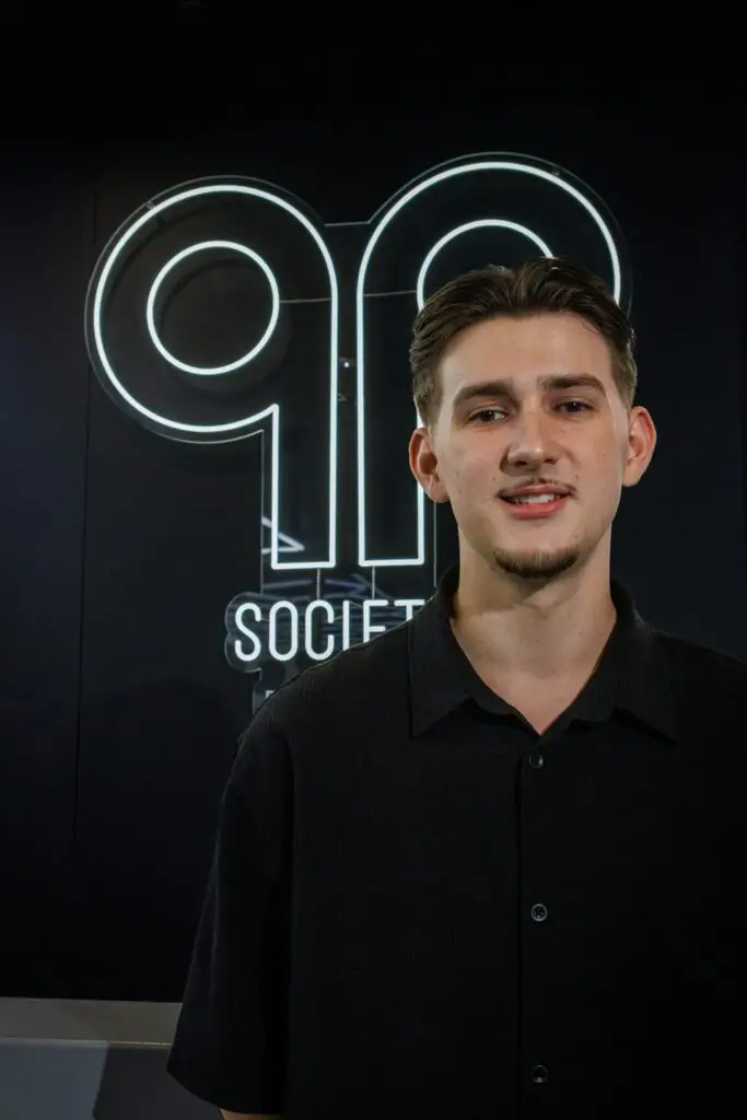 Pieter, barber en eigenaar van QP Society